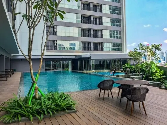 Simply Look Studio Room At The Newton 1 Ciputra World 2 Apartment - Havuz