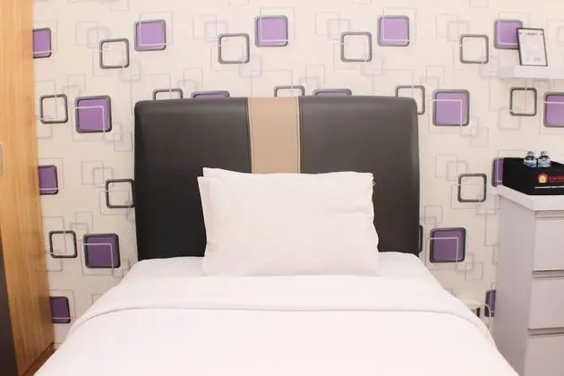 Simply Look Studio Room At Transpark Juanda Bekasi Timur Apartment