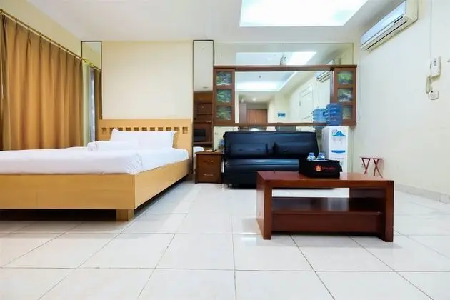 Simply Spacious Studio Room at City Home Apartment near Kelapa Gading - Oda