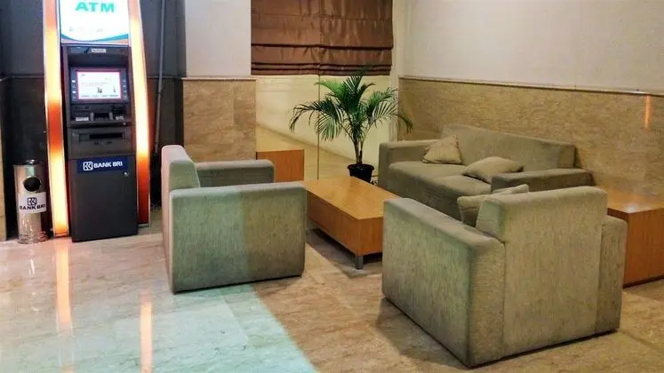 Simply Strategic and Homey Studio Signature Park Tebet Apartment