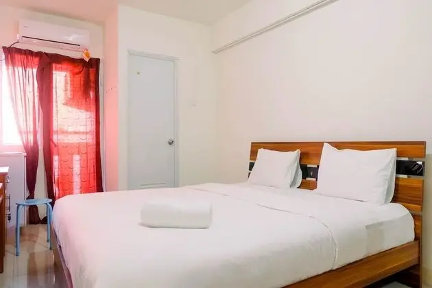 Simply Studio Apartment at Green Pramuka City