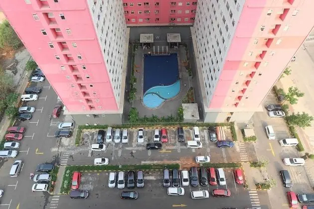 Simply Studio Apartment at Green Pramuka City
