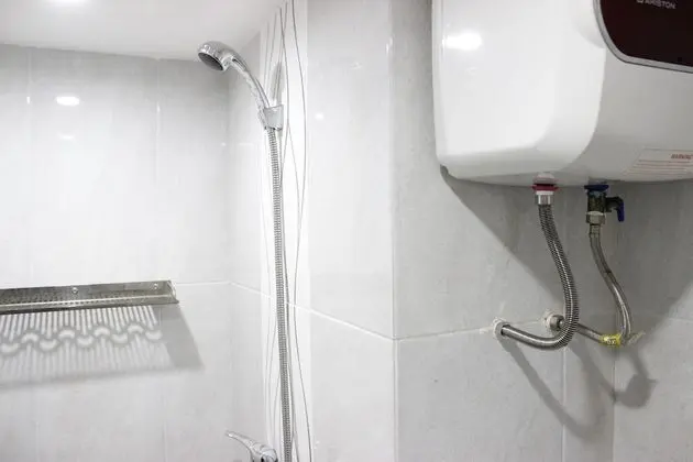 Simply Studio Room The Jarrdin Cihampelas Apartment - Banyo Tipleri