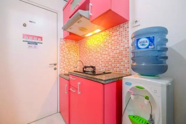 Simply Studio at Tamansari Skylounge Apartment - Mutfak