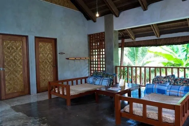 Sinag Hostel - Adults Only