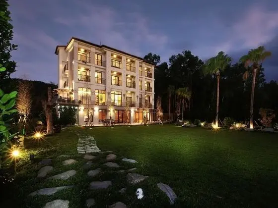 Sinasera Resort
