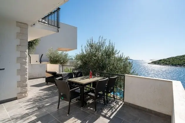 Villa Sine With Amazing Sea Panorama - Yerinde Yemek