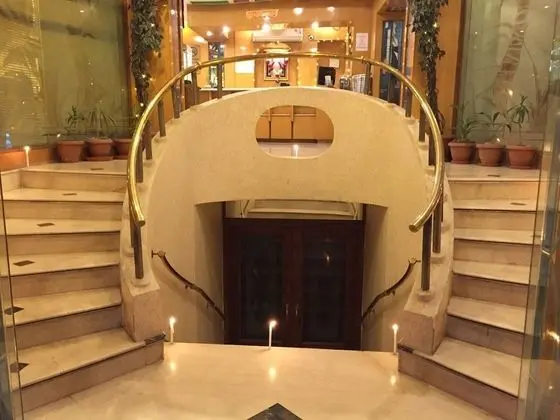 Hotel Singh International - Lobi