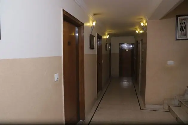 Hotel Singh Sahib - İç Mekan