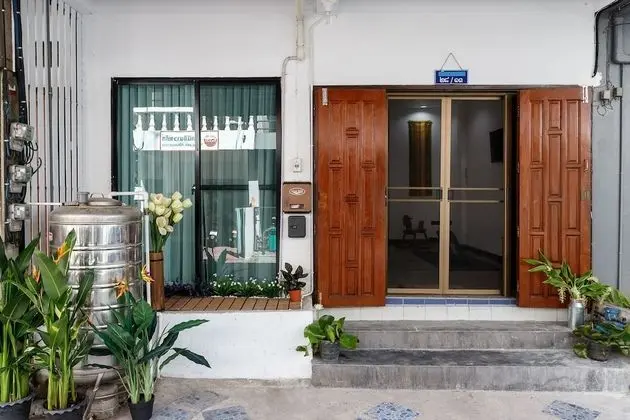 Singharaj House