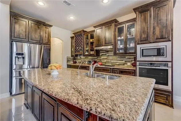 Single Family Home in Dallas - İç Mekan