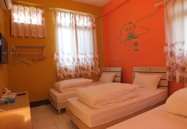 Single Flight Backpackers - Oda