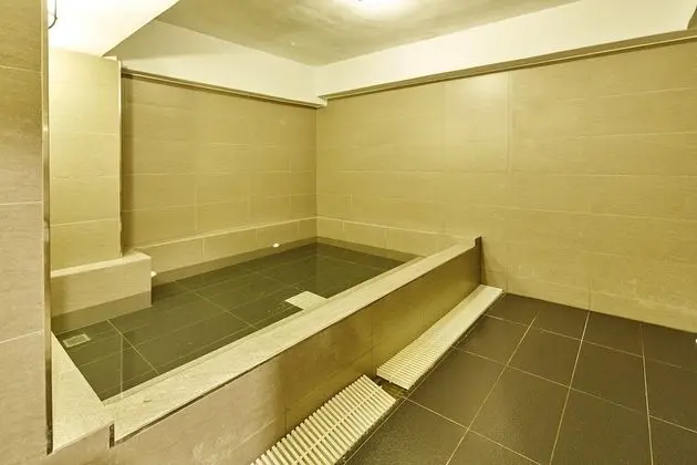 Single Inn Taipei - Hostel - Havuz