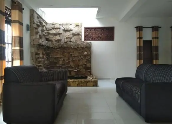 sinhagiri hotel and restaurant