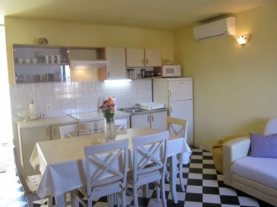 Siniša - 300 m From Beach - A1 - Oda Düzeni