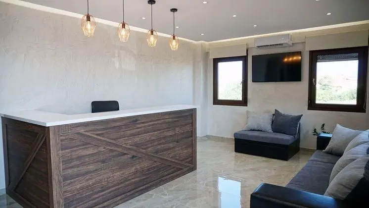 Sinodinos Deluxe Apartments - Lobi
