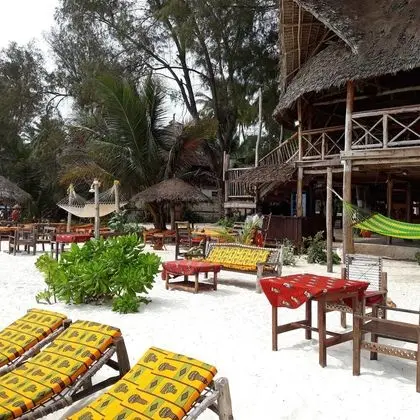 Sipano Beach Lodge