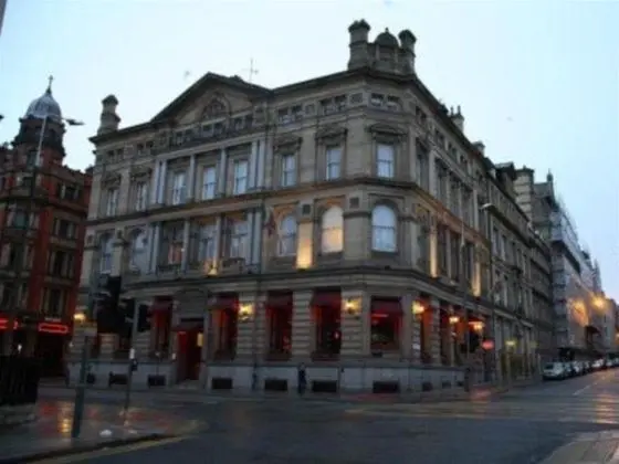Sir Thomas Hotel - Genel