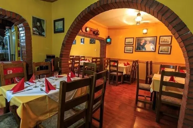 Hotel Sirena Marta - Yerinde Yemek