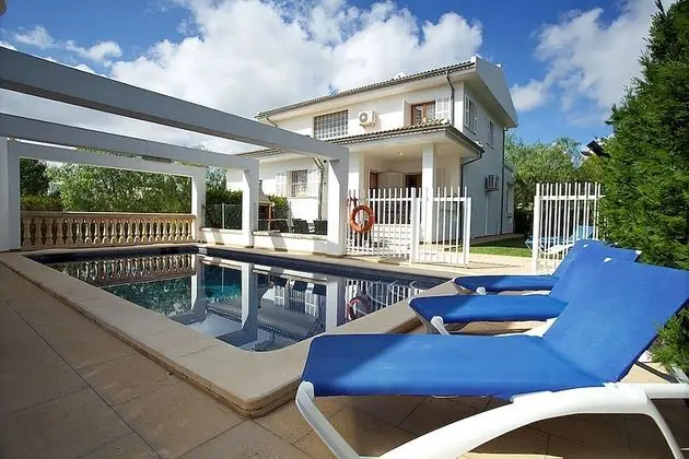 Villa Sirenas
