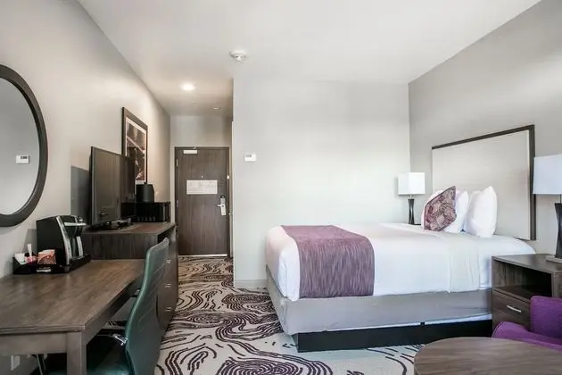 Hotel Siri Downtown - Paso Robles - Oda