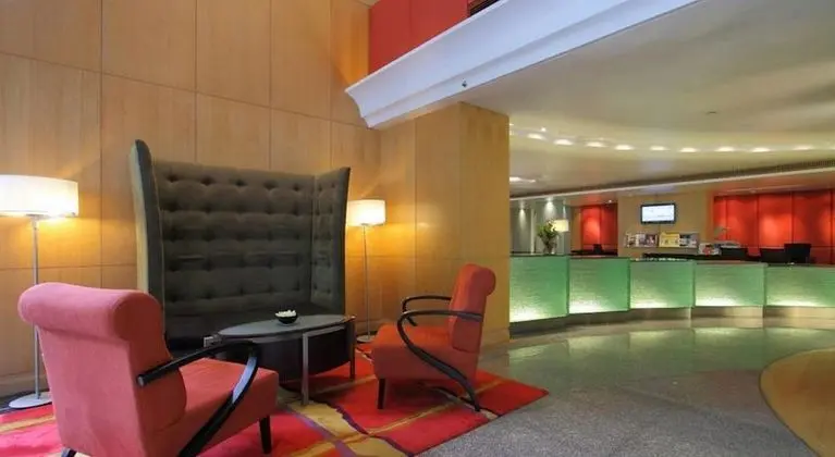 Siri Sathorn Hotel By UHG