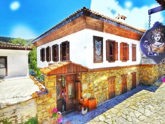 Şirincem Plus Şirince - Ana Bina
