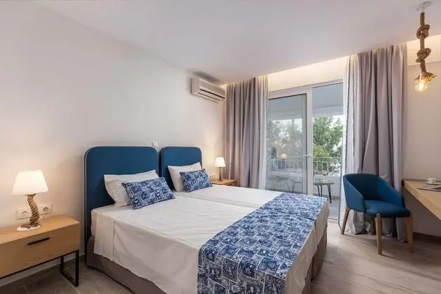 Sirocco Hotel - Oda