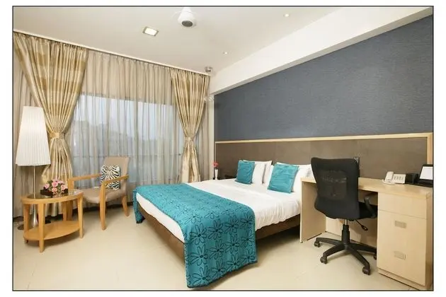 The Sirona Hotel