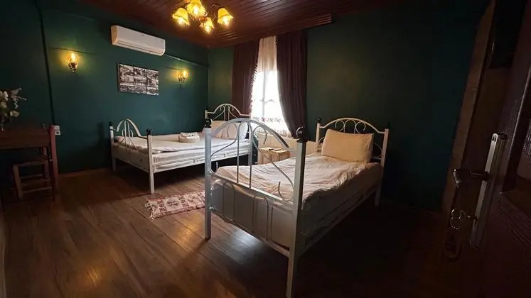 Şirvanî Konağı
