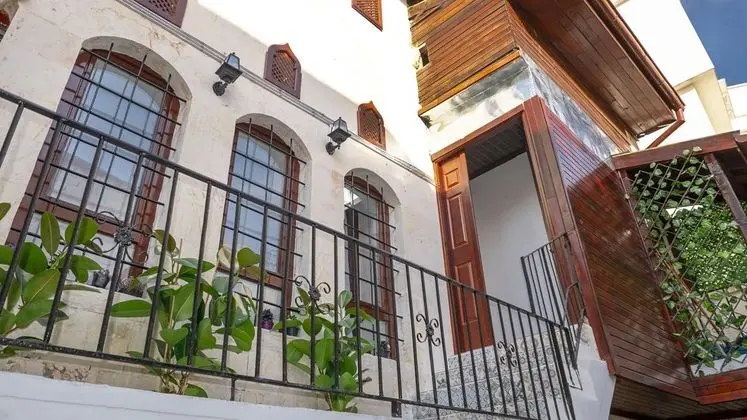 Şirvanî Konağı
