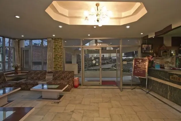 Hotel Sitara international - Lobi
