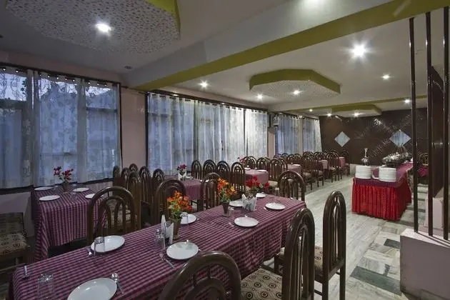 Hotel Sitara international - Yerinde Yemek