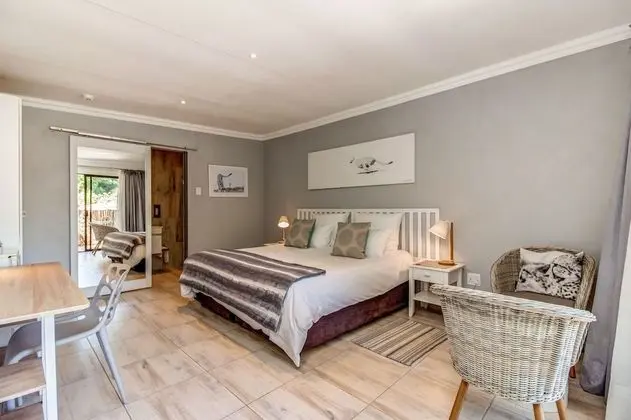 Sitatunga Guest Lodge & Transfers - Oda