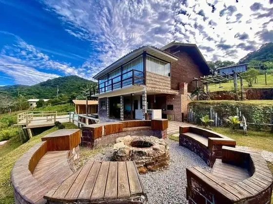 Sítio Segue Reto Toda Vida