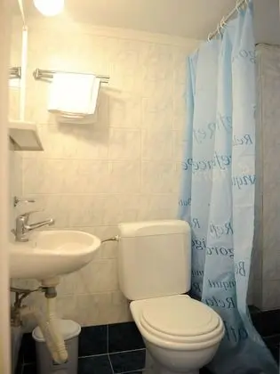 Siviri Rental Houses - Banyo Özellikleri