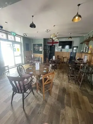The Six Bells - Bar