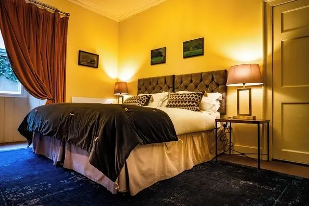 Six Brunton Place - Öne Çıkan Resim
