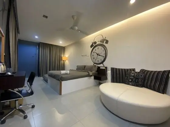 The Six Residences at JB Sentosa - Oda