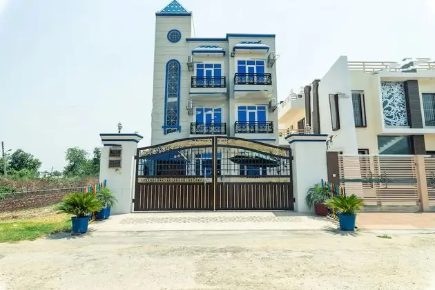 Hotel Villa Sixteen