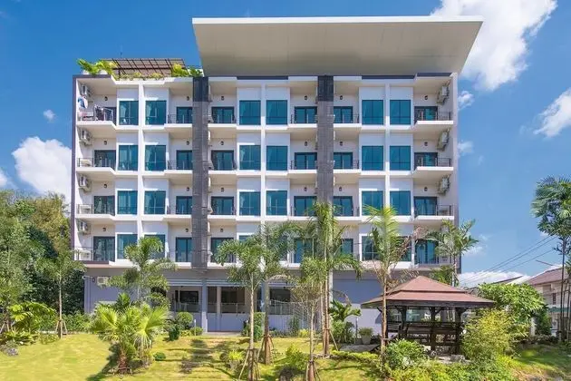 Sixty Six Place Hotel