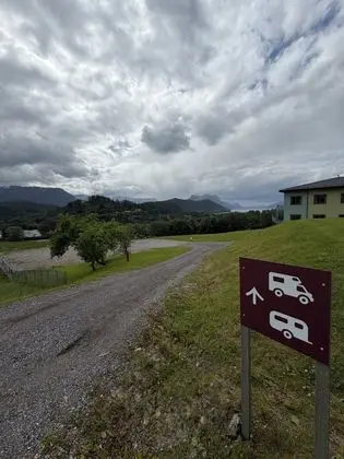 Sjøholt Sommerhotell Bed&Breakfast - Dış Mekan