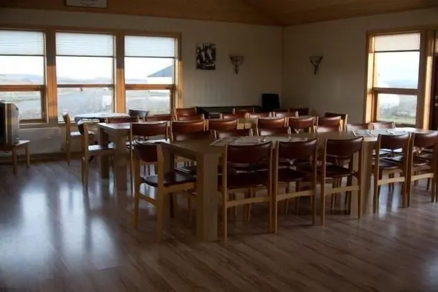 Skálinn between Gullfoss and Geysir – Myrkholt Farm - Yerinde Yemek