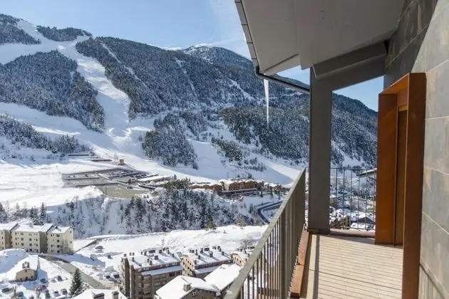 Ski Chalet Andorra - El Tarter by KOKONO