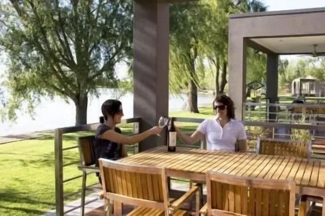 Ski Club Holiday Park - Yerinde Yemek
