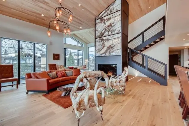 Ski Club Penthouse - Öne Çıkan Resim