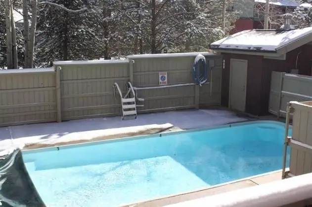 Ski Hill 18 Downtown Condos with on-site Hot Tub - Havuz