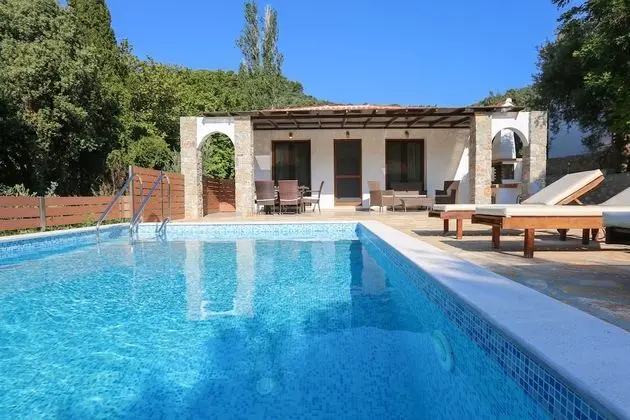 Skiathos Island Villas