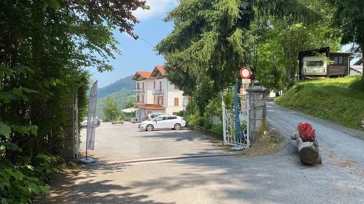 Hotel Skilift - Dış Mekan