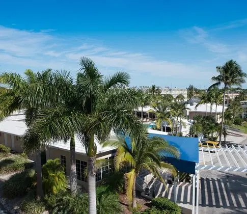 Skipjack Resort Suites & Marina